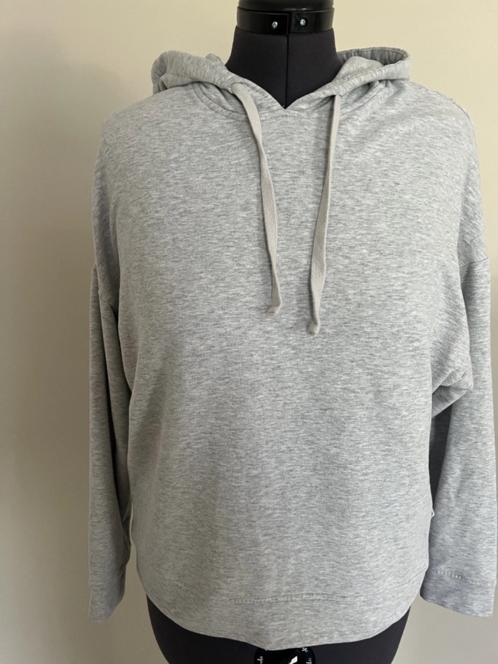 UGG Womens Hoodie Heather Gray Size Medium Pullover